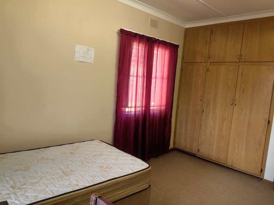 11 Bedroom Property for Sale in Universitas Free State
